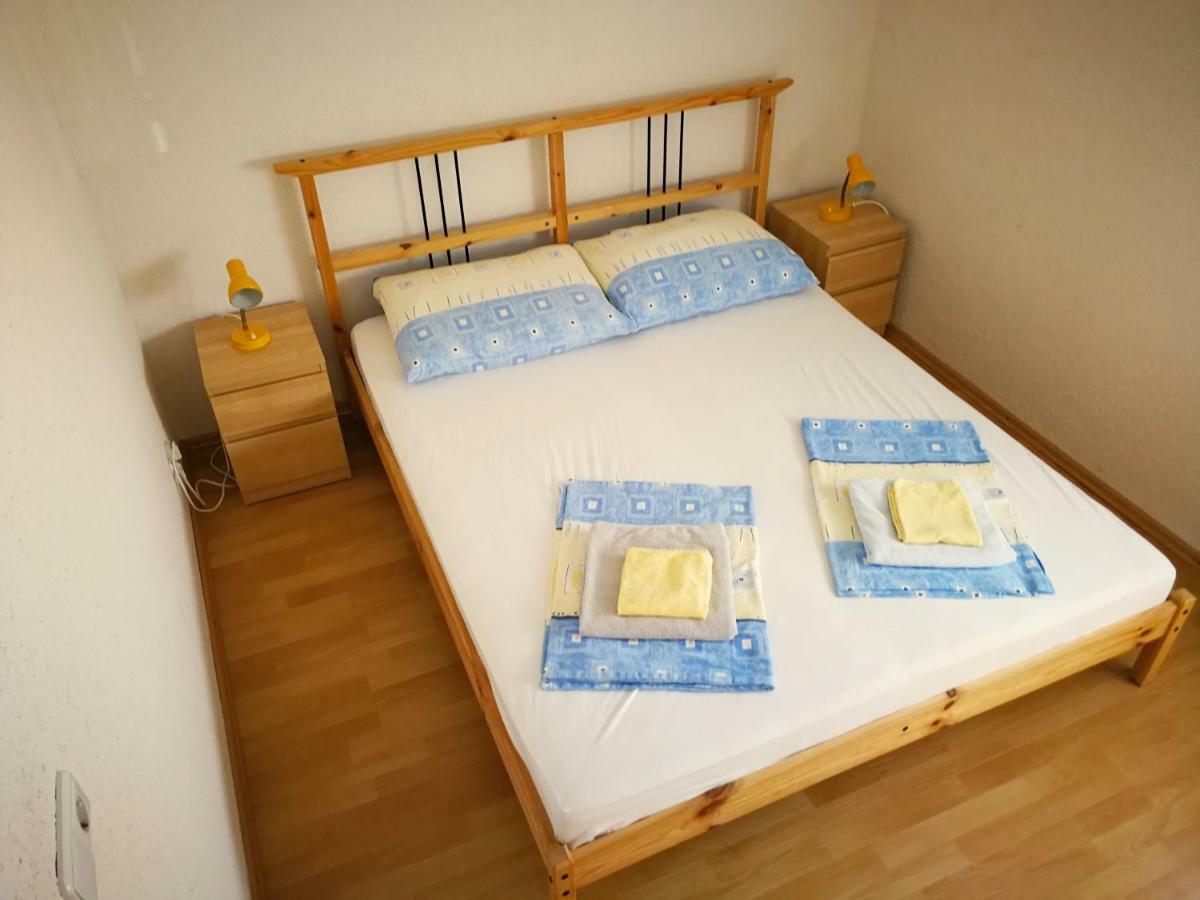 Family Friendly Apartments Island Rab Kampor Exterior foto